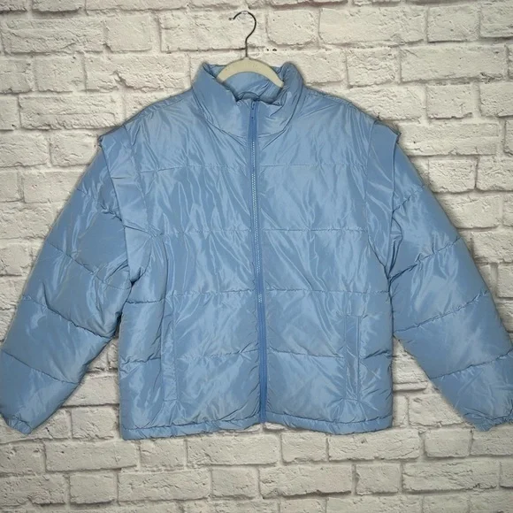 NWT WEWOREWHAT Snap Off Sleeve Puffer Jacket in Blue Bell - Picture 6 of 16